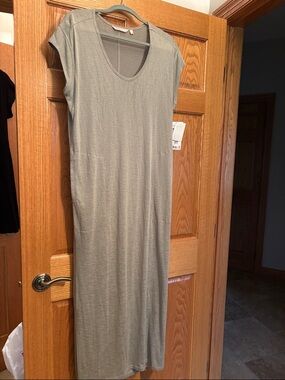 Athleta Sage Green Short-Sleeve Maxi Dress